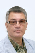 «Над нами знамена победные реют»