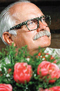 Вы как воин защищаете нашу любимую Родину